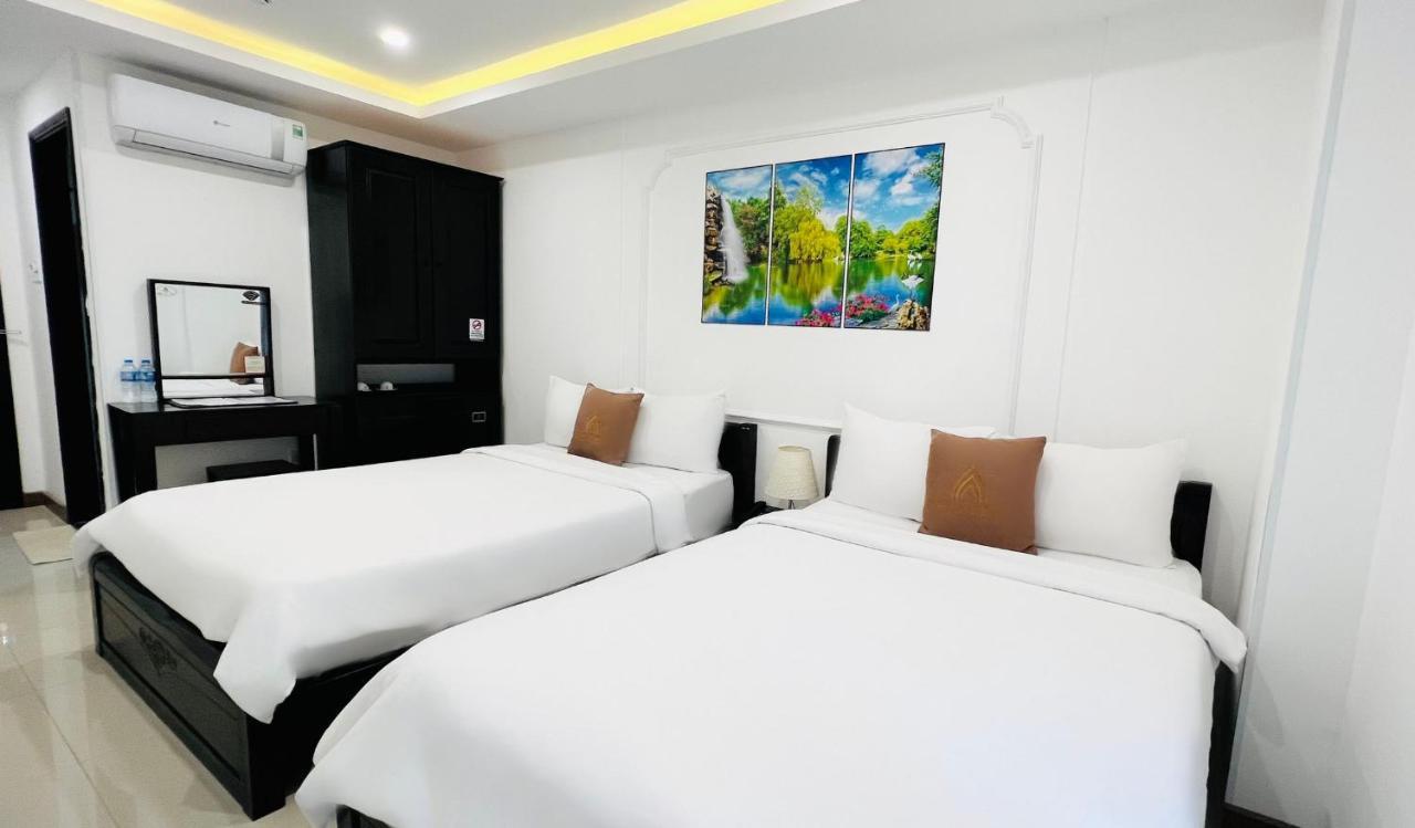 Phuong Dong Hotel And Apartment Quy Nhon Exterior foto